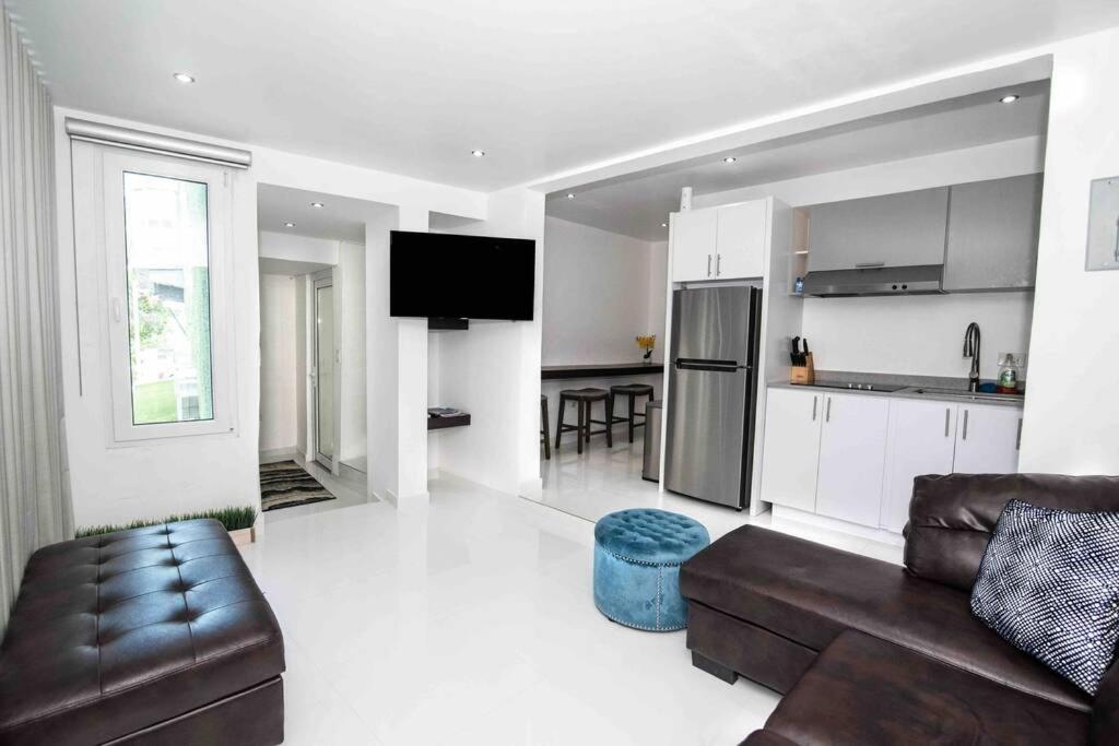 Modern 2Br With Kingbed In The Heart Of Isla Verde Strip Apartment San Juan Ngoại thất bức ảnh